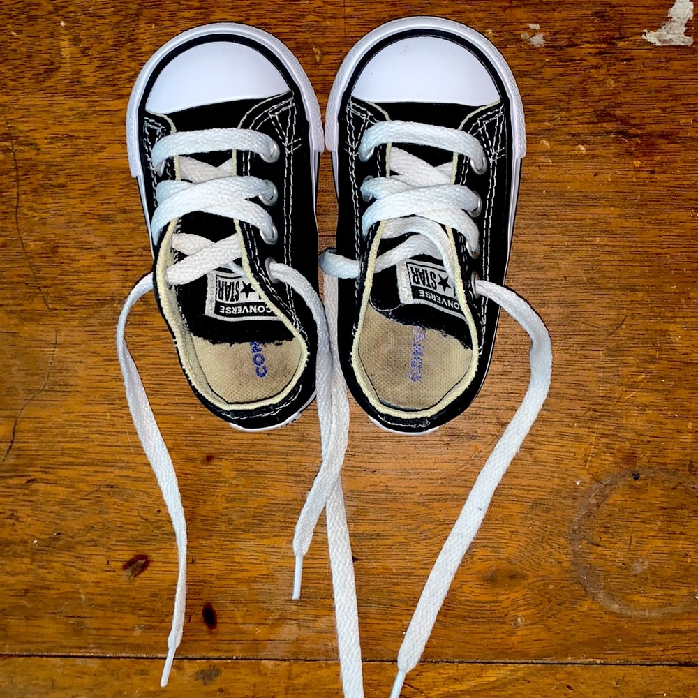 Converse (infant)